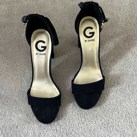 g by guess black heels
